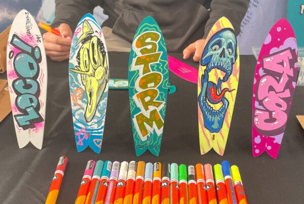 graffiti en vivo moster surf