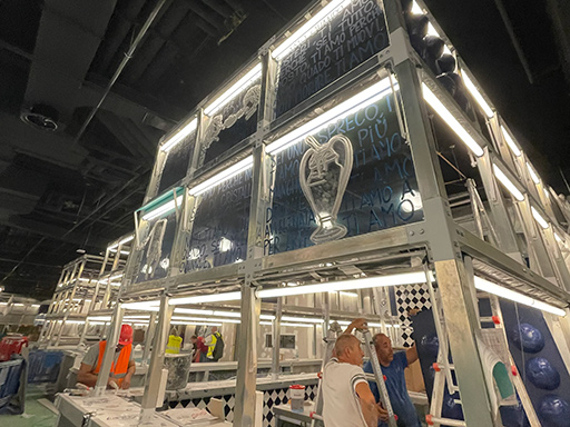 graffiti en madrid restaurante beata pasta bernabeu market